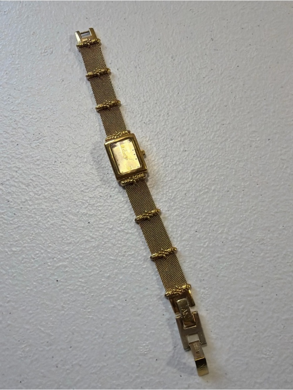 Vintage Anne Klein Women Dress Gold Tone Diamond Quartz Analog Watch Non Working